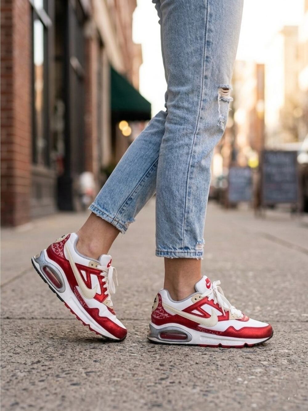 Nike Air Max Skyline Valentine's Day Edition Sneakers (2009) - Size 8.5 US - Picture 1 of 11